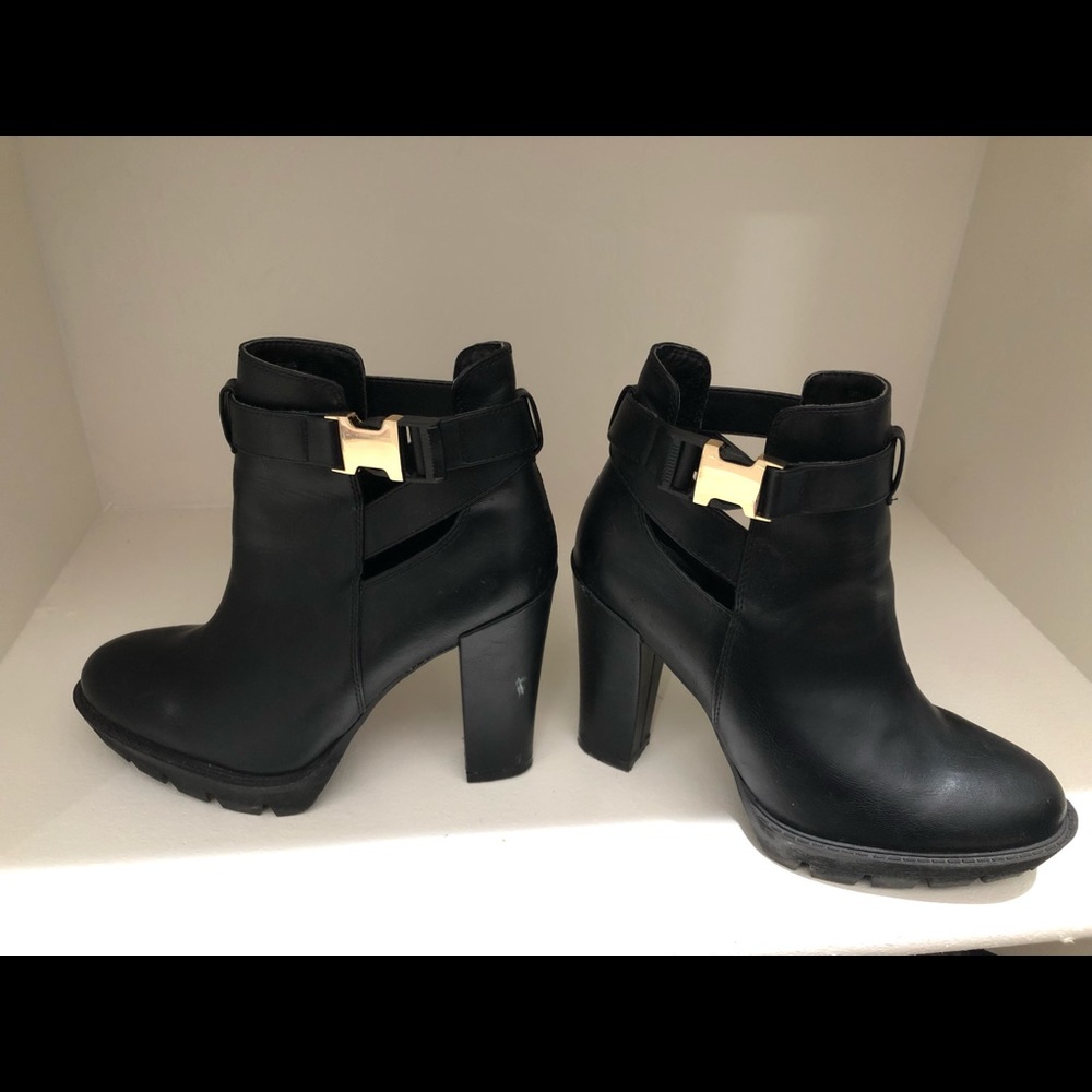 Studio F ankle boots with high heels